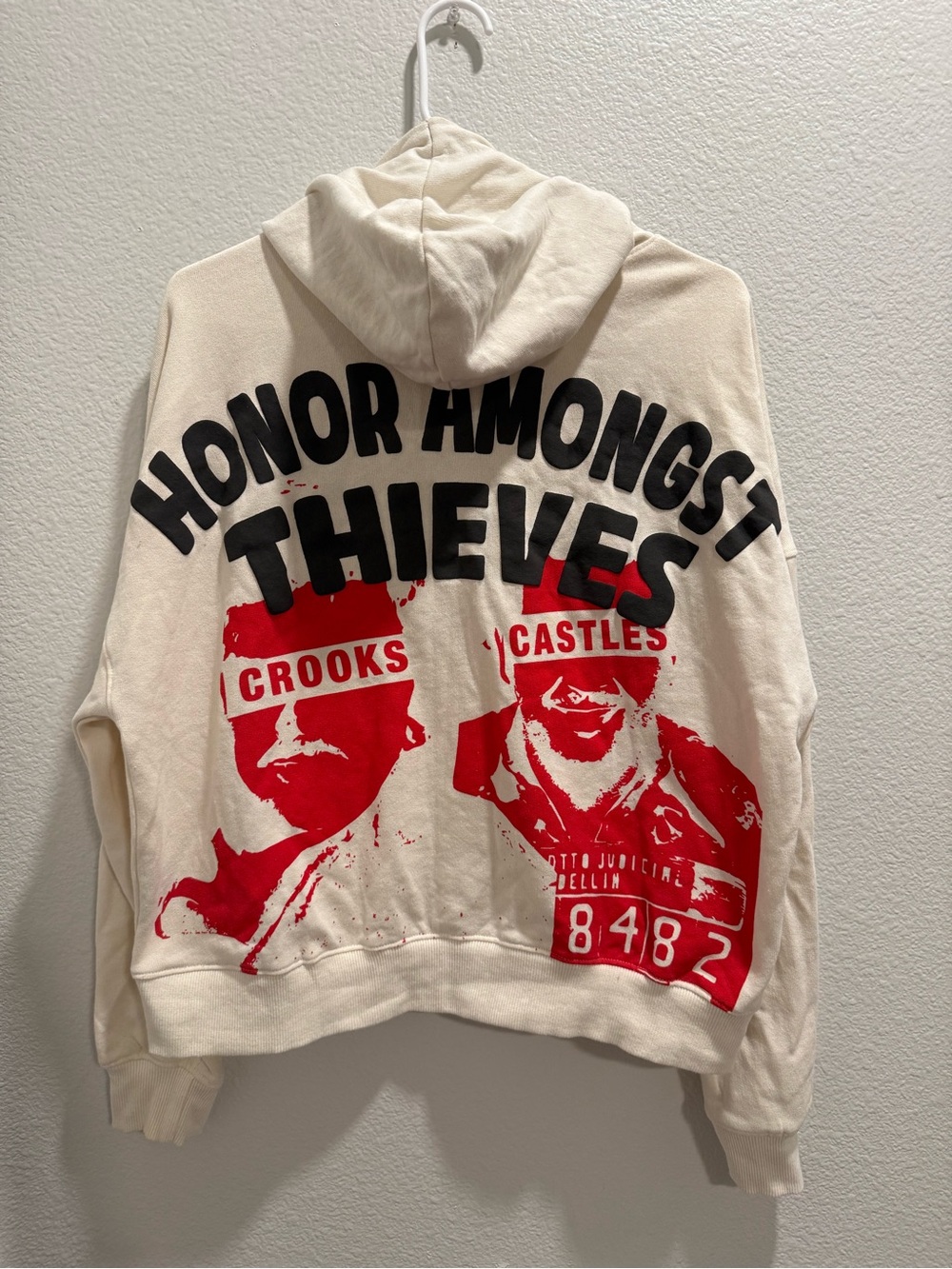 Crooks & Castles Men's White Pullover Hoodie Graphic Logo Pockets Cotton M